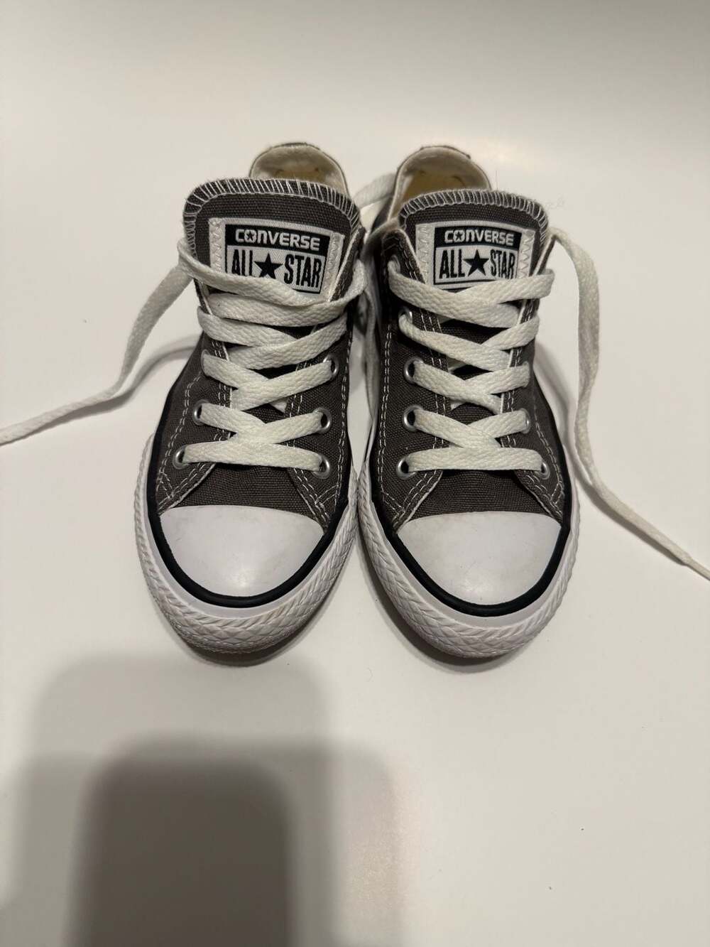 Converse Chuck Taylor Youth Charcoal Grey Low Top size 11.5